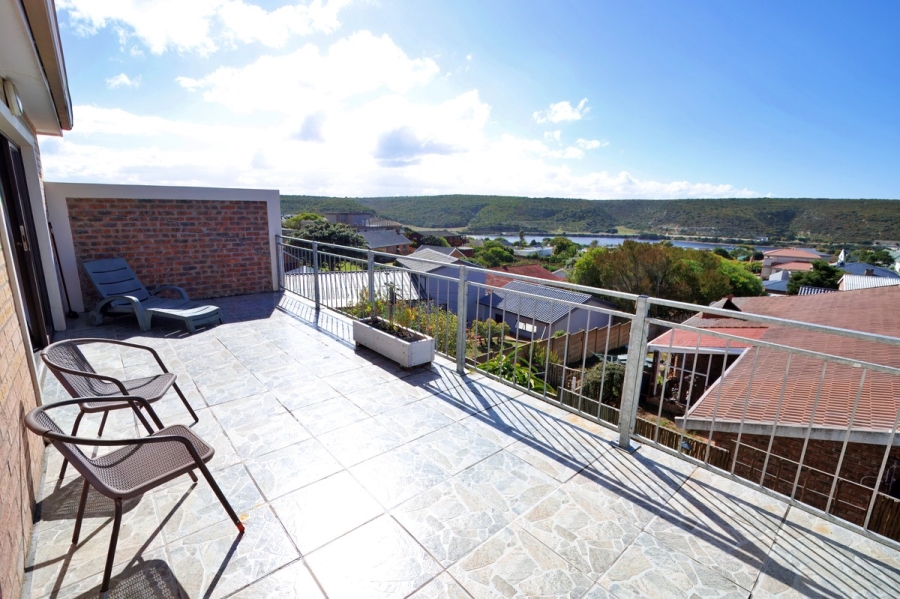 4 Bedroom Property for Sale in Stilbaai Wes Western Cape